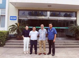 宁德时代质量总监岳嵩一行来乐竞（中国）精密指导工作